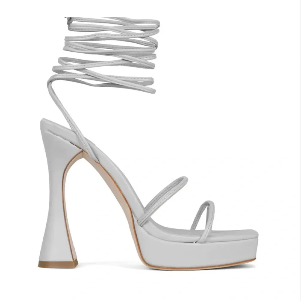 Jeffrey Campbell Primadonna Heel - White - Picture 5 of 5